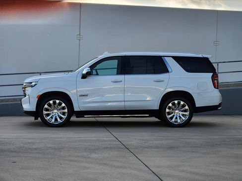 Used 2023 Chevrolet Tahoe Premier w/ Advanced Technology Package image 3