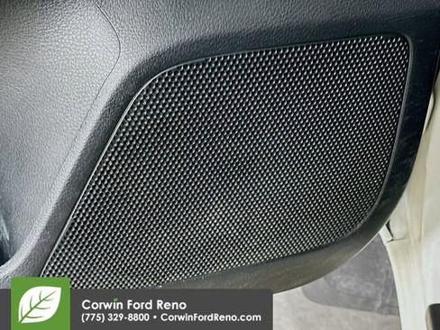 Used 2017 Toyota Tacoma TRD Off-Road image 19