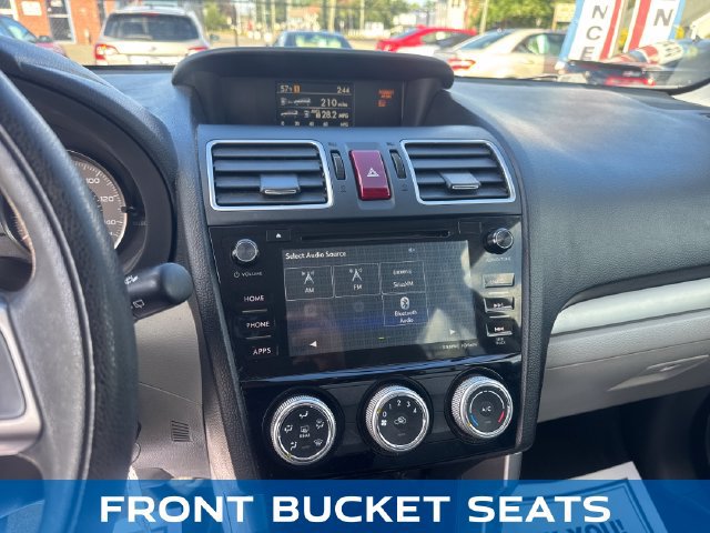 Used 2016 Subaru Forester 2.5i Premium AWD/4WD image 19