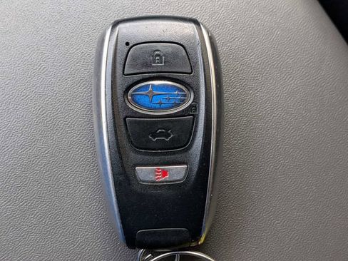 Used 2025 Subaru Crosstrek 2.5i Premium AWD/4WD image 34