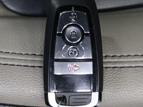 Used 2024 Ford Bronco Wildtrak AWD/4WD image 71
