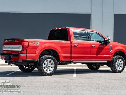 Used 2020 Ford F250 Platinum w/ FX4 Off-Road Package image 11