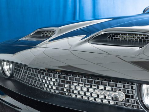 Used 2023 Dodge Challenger SRT Hellcat w/ Driver Convenience Group image 21