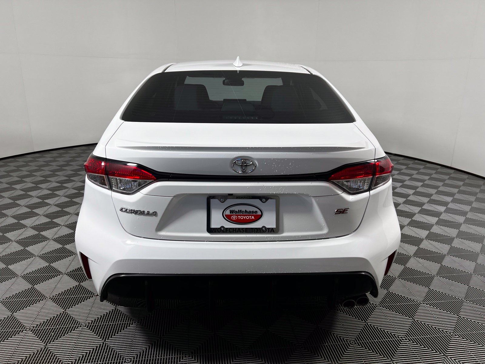 Certified 2024 Toyota Corolla SE FWD image 6