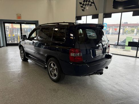 Used 2005 Toyota Highlander 2WD image 5