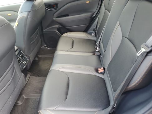 Used 2026 Subaru Forester Wilderness AWD/4WD image 11