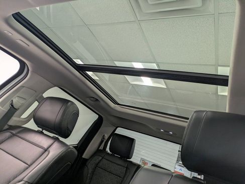 Used 2022 Toyota Tundra Limited image 21