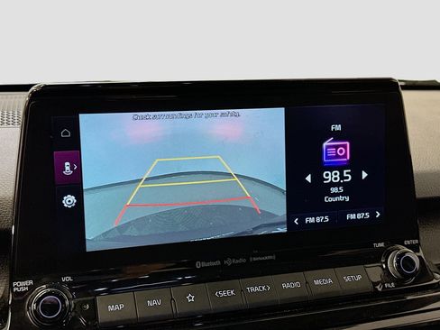 Used 2022 Kia Seltos EX image 23