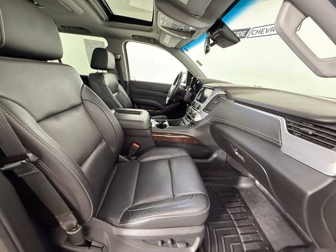 Used 2019 GMC Yukon SLT w/ Open Road Package AWD/4WD image 21