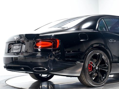 Used 2017 Bentley Flying Spur S W12 AWD/4WD image 25
