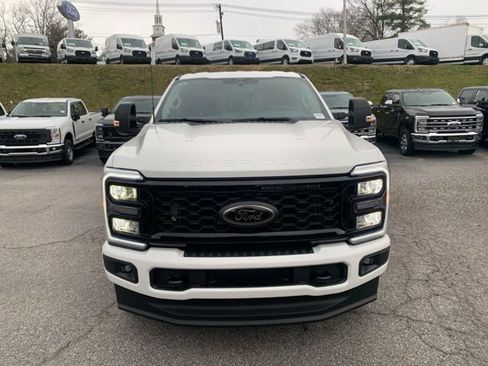 New 2026 Ford F350 Lariat w/ Black Appearance Package image 3