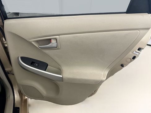 Used 2011 Toyota Prius Two image 29