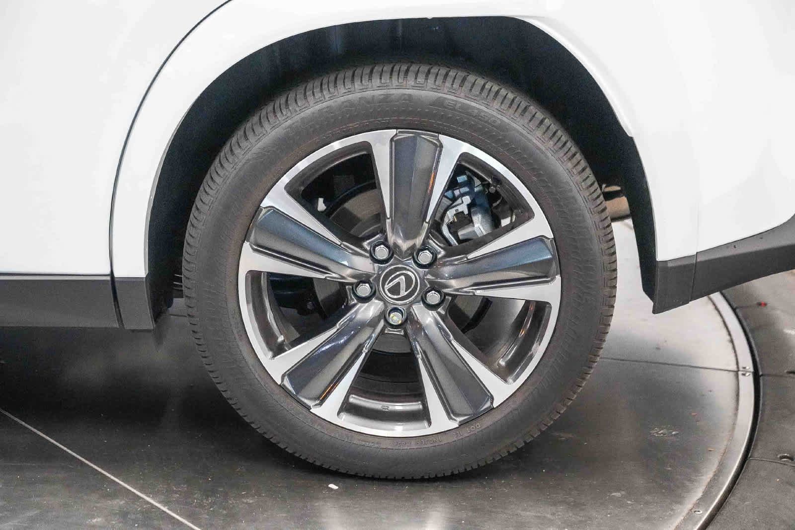 Used 2026 Lexus UX 300h AWD w/ Accessory Package (Z2) image 10