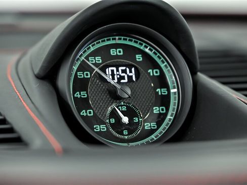 Used 2019 Porsche 911 Speedster RWD image 24