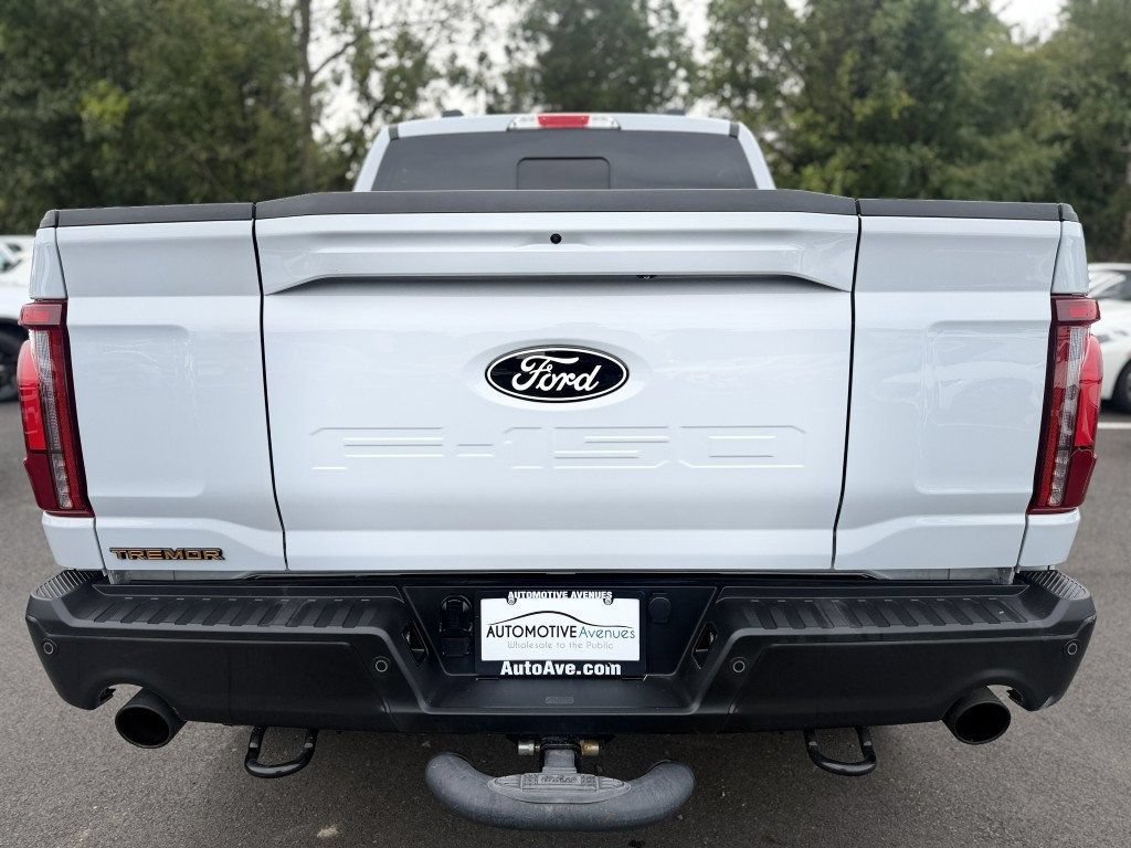 Used 2025 Ford F150 Tremor w/ Equipment Group 402A High AWD/4WD image 4