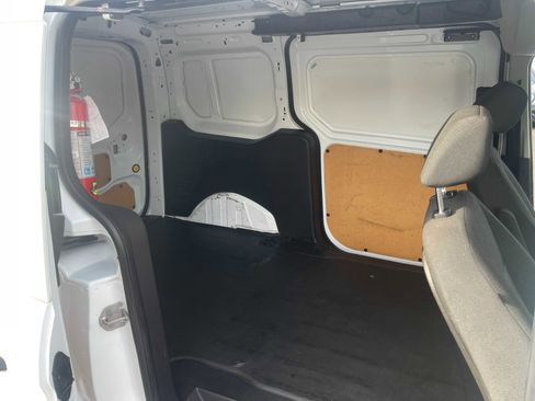 Used 2015 Ford Transit Connect XL image 12
