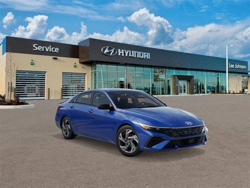 New 2026 Hyundai Elantra SEL Sport w/ Cargo Package image 2