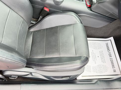 Used 2015 Ford Mustang Premium RWD image 38