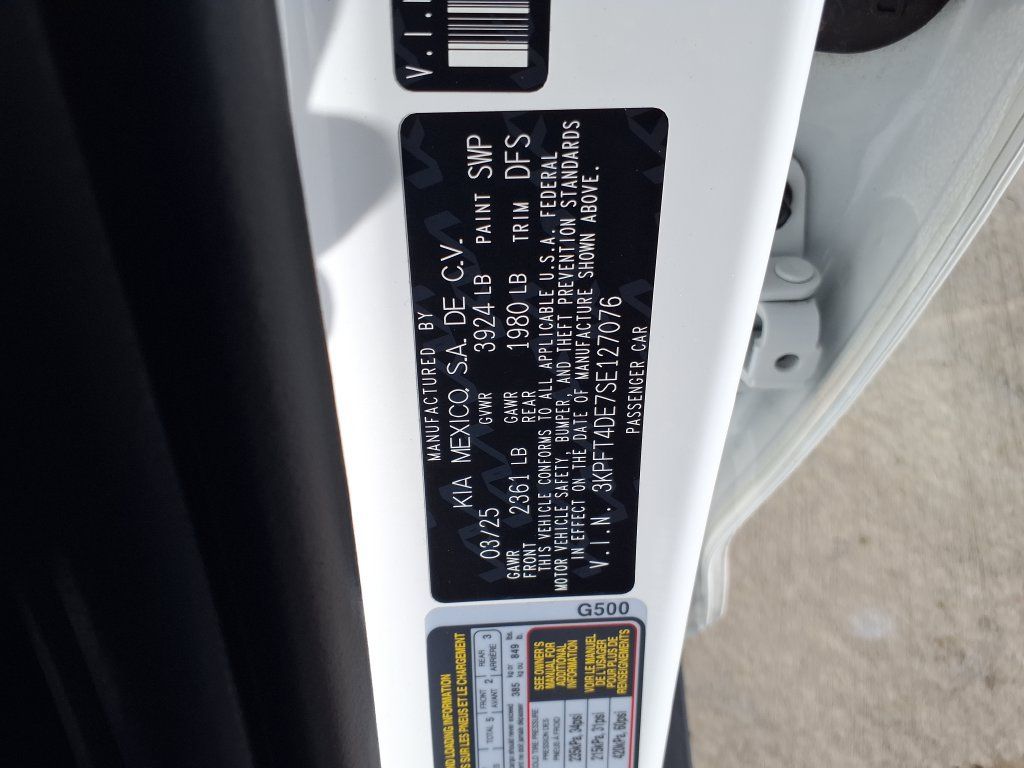 Used 2025 Kia K4 FWD image 31