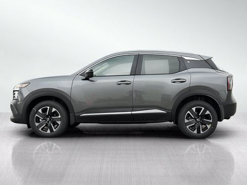 New 2026 Nissan Kicks SV w/ SV Premium Package AWD/4WD image 4