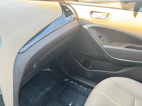 Used 2018 Hyundai Santa Fe Sport AWD/4WD image 24