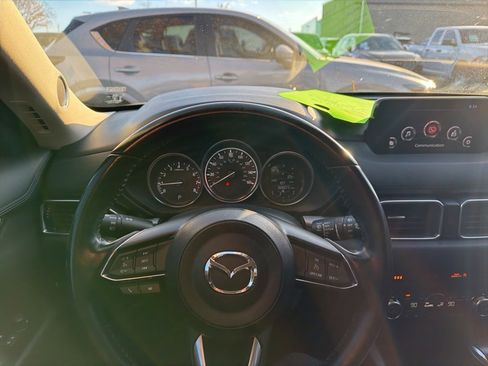 Used 2017 MAZDA CX-5 Touring w/ Preferred Equipment Package image 17