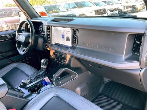 Used 2024 Ford Bronco Big Bend image 13