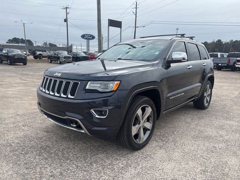 Used 2016 Jeep Grand Cherokee Overland image 4