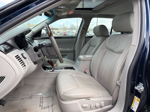 Used 2007 Cadillac DTS Performance FWD image 17