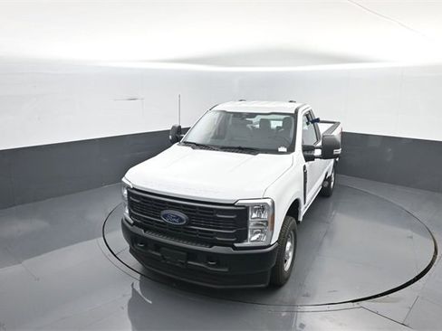 New 2026 Ford F250 XL image 19