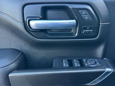 Used 2021 GMC Sierra 1500 AT4 image 11