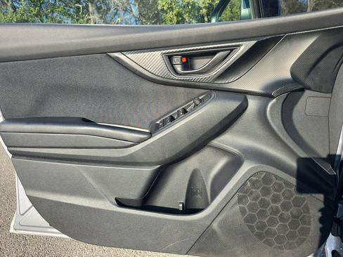 Used 2018 Subaru Impreza 2.0i Premium image 26