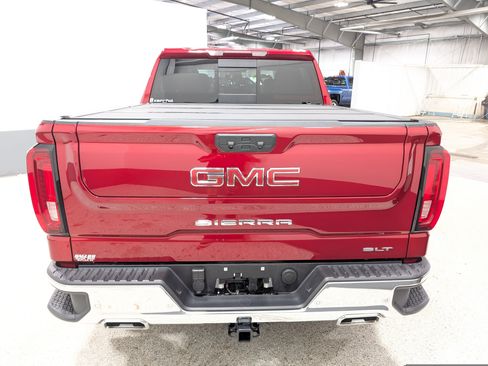 Used 2024 GMC Sierra 1500 SLT w/ SLT Premium Plus Package AWD/4WD image 4