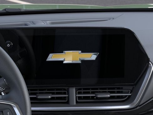 New 2026 Chevrolet Trax ACTIV w/ Sunroof Package FWD image 20