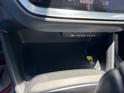 Used 2024 Subaru Crosstrek 2.5i Wilderness AWD/4WD image 28