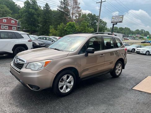 Used 2015 Subaru Forester 2.5i w/ Alloy Wheel Package AWD/4WD image 9