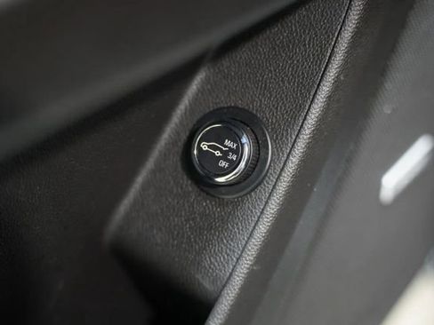 Used 2021 Chevrolet Traverse High Country w/ LPO, Floor Liner Package FWD image 22