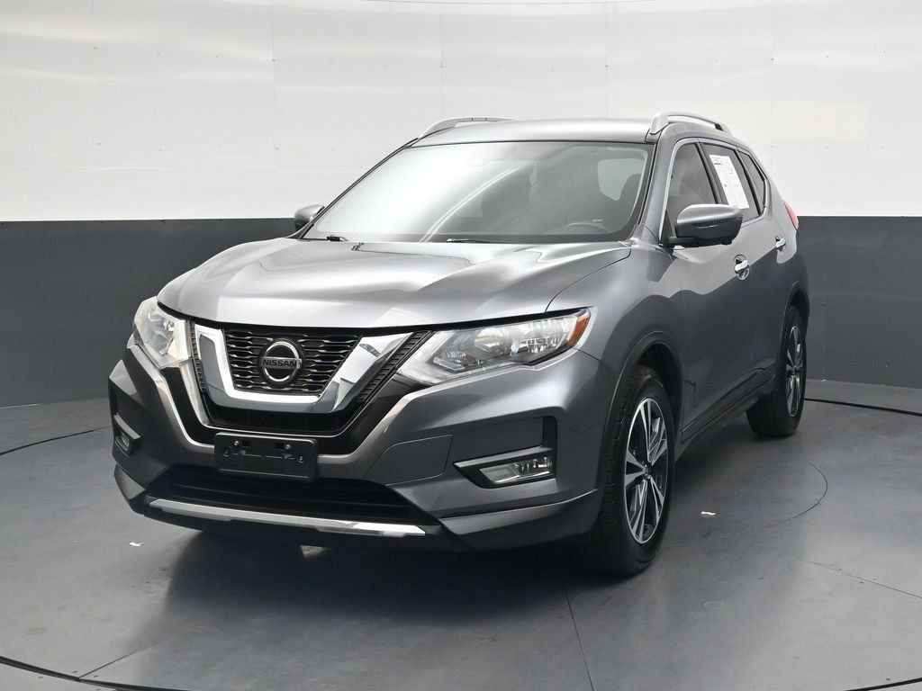 Used 2019 Nissan Rogue SV w/ Premium Package FWD image 12