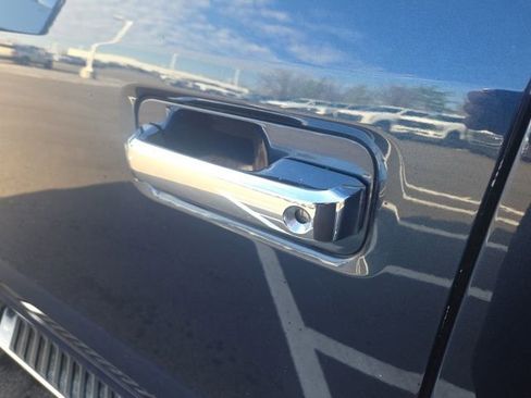 Used 2016 Ford F150 XLT w/ Equipment Group 302A Luxury image 18