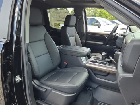 New 2026 Chevrolet Silverado 1500 RST w/ RST All Star Premium Package AWD/4WD image 23