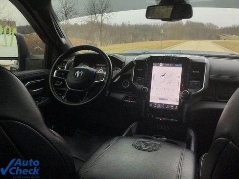 Used 2023 RAM 3500 Laramie image 19