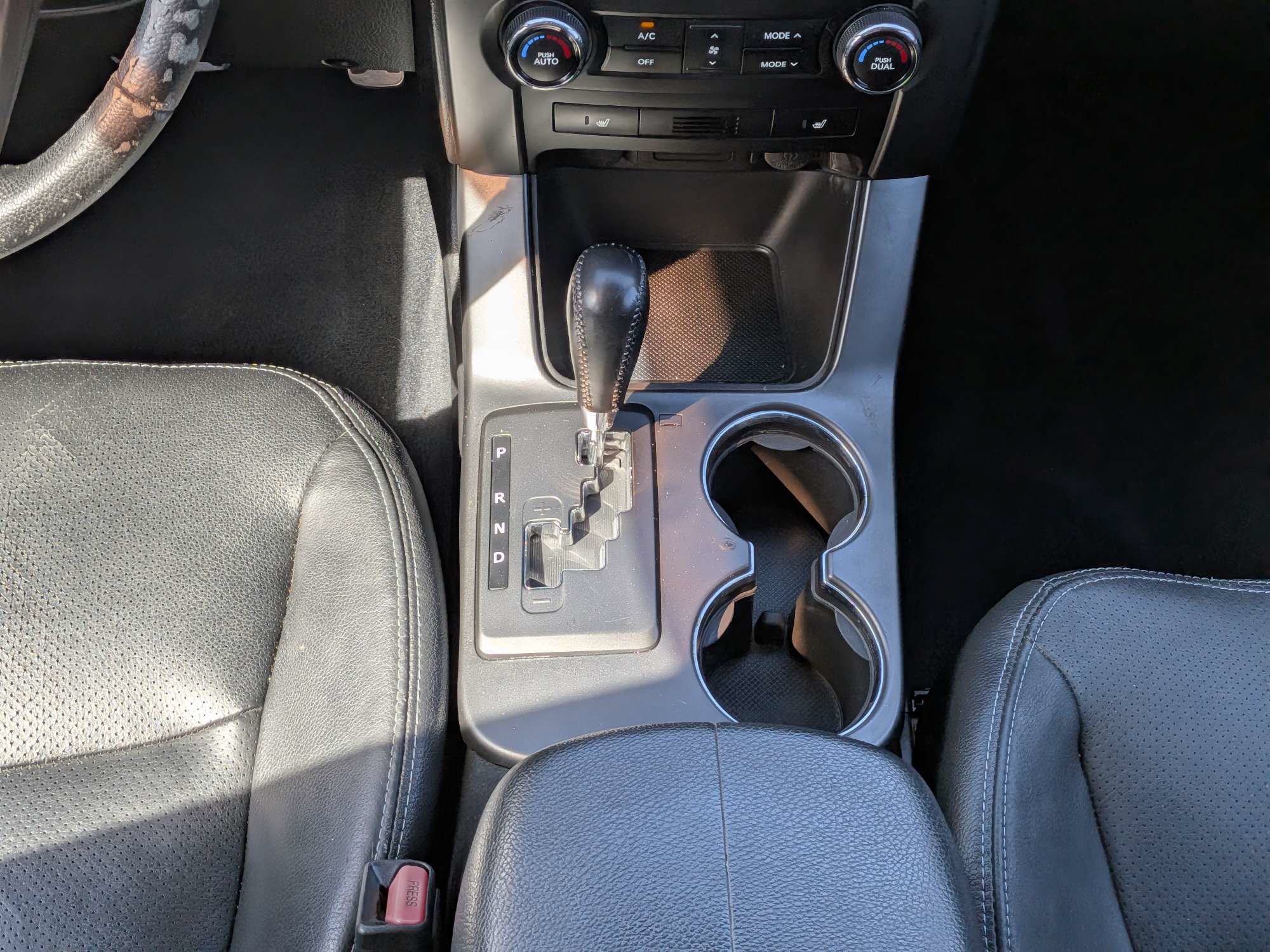 Used 2011 Kia Sorento SX FWD image 21