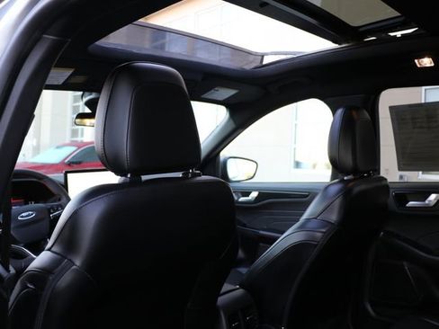 Used 2024 Ford Escape ST-Line w/ Tech Pack #1 image 15