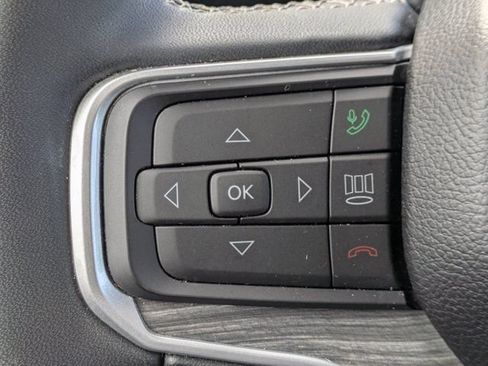 Used 2024 Jeep Wagoneer Series III AWD/4WD image 27