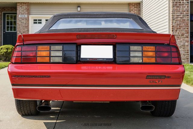 Used 1988 Chevrolet Camaro LT RWD image 16