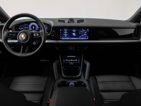 Certified 2024 Porsche Cayenne image 27