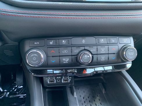 New 2027 Dodge Durango GT AWD/4WD image 21