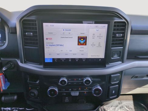 Used 2025 Ford F150 XLT w/ Equipment Group 301A Standard AWD/4WD image 4