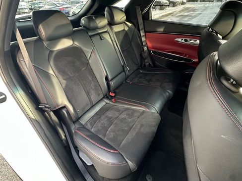 Used 2022 Genesis GV70 3.5T Sport w/ Sport Prestige Package image 30