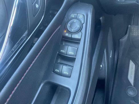 Used 2022 Chevrolet Traverse RS AWD/4WD image 49